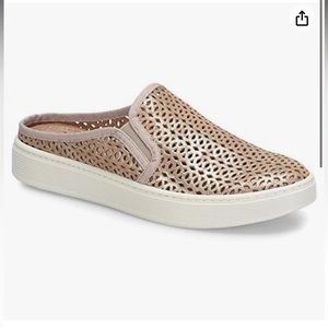 Sofft Somer II Slides Tan Gold Size 8